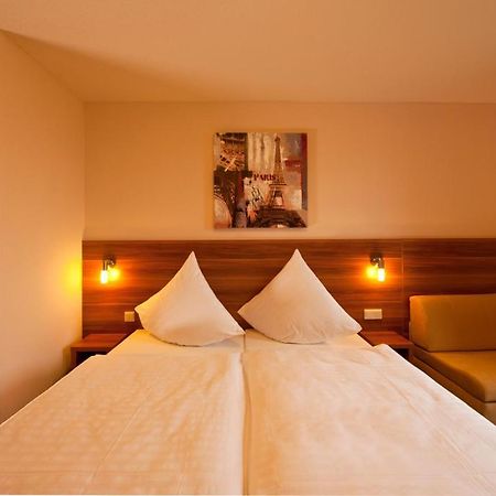 Astay Hotel Грединг Экстерьер фото